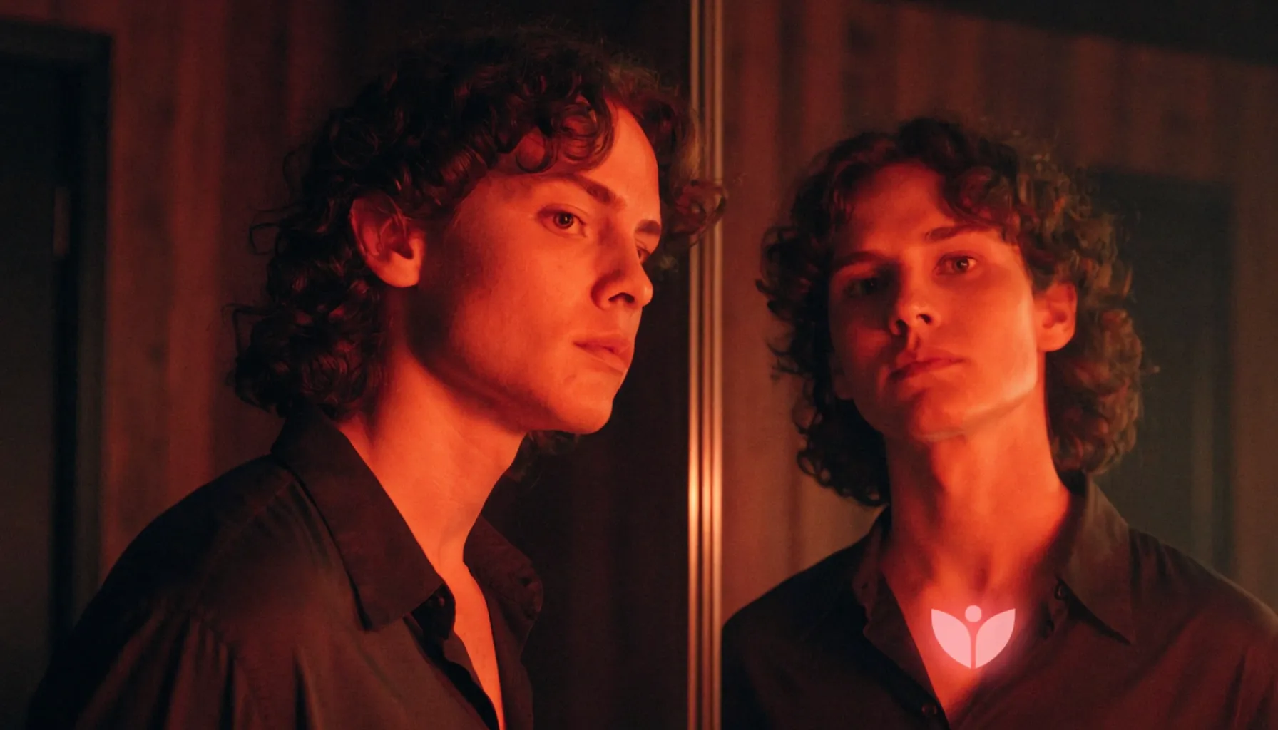 A 4-step infographic explaining the CBT method to challenge and
reframe negative thoughts about money and scarcity